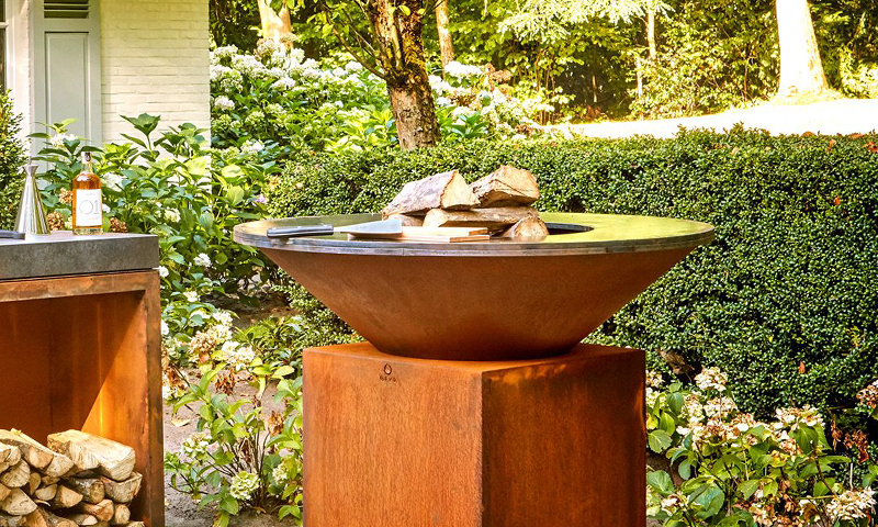 Designový gril OFYR Classic Corten 100